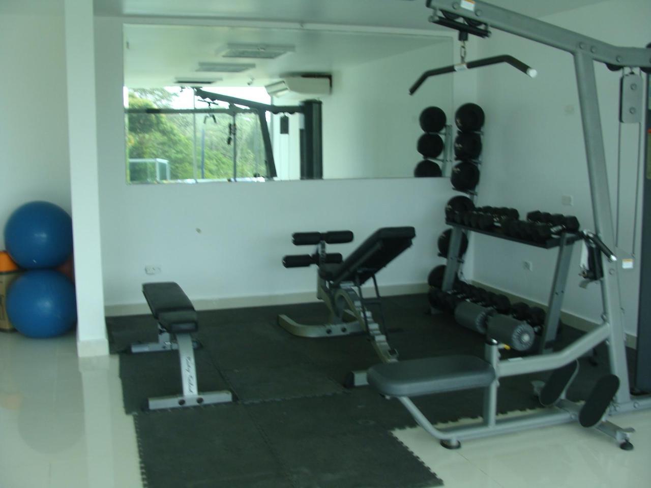 Apartamento En Balabeach Maria Chiquita In Front Of The Beach 2Hab โกลอน ภายนอก รูปภาพ