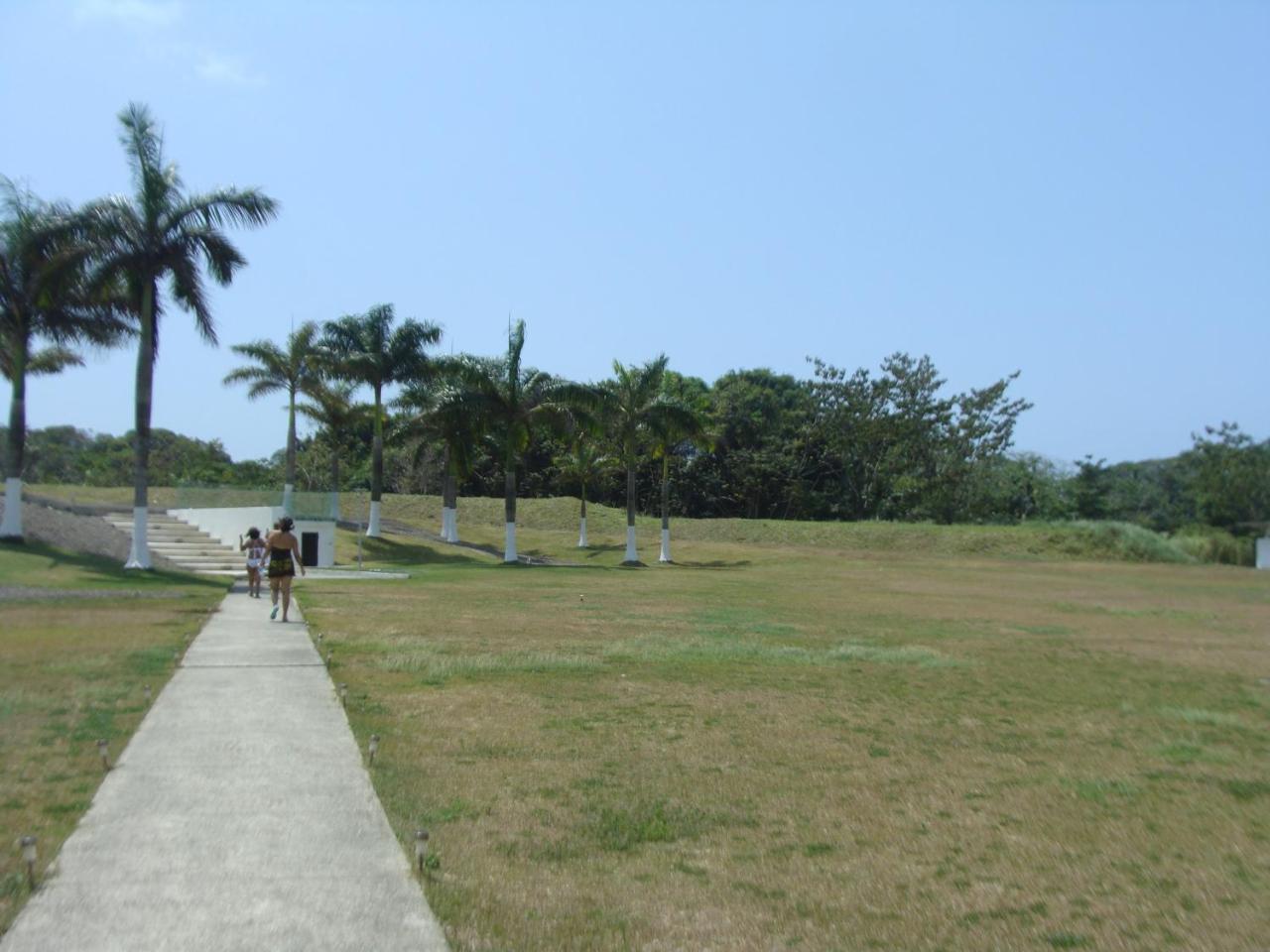 Apartamento En Balabeach Maria Chiquita In Front Of The Beach 2Hab โกลอน ภายนอก รูปภาพ