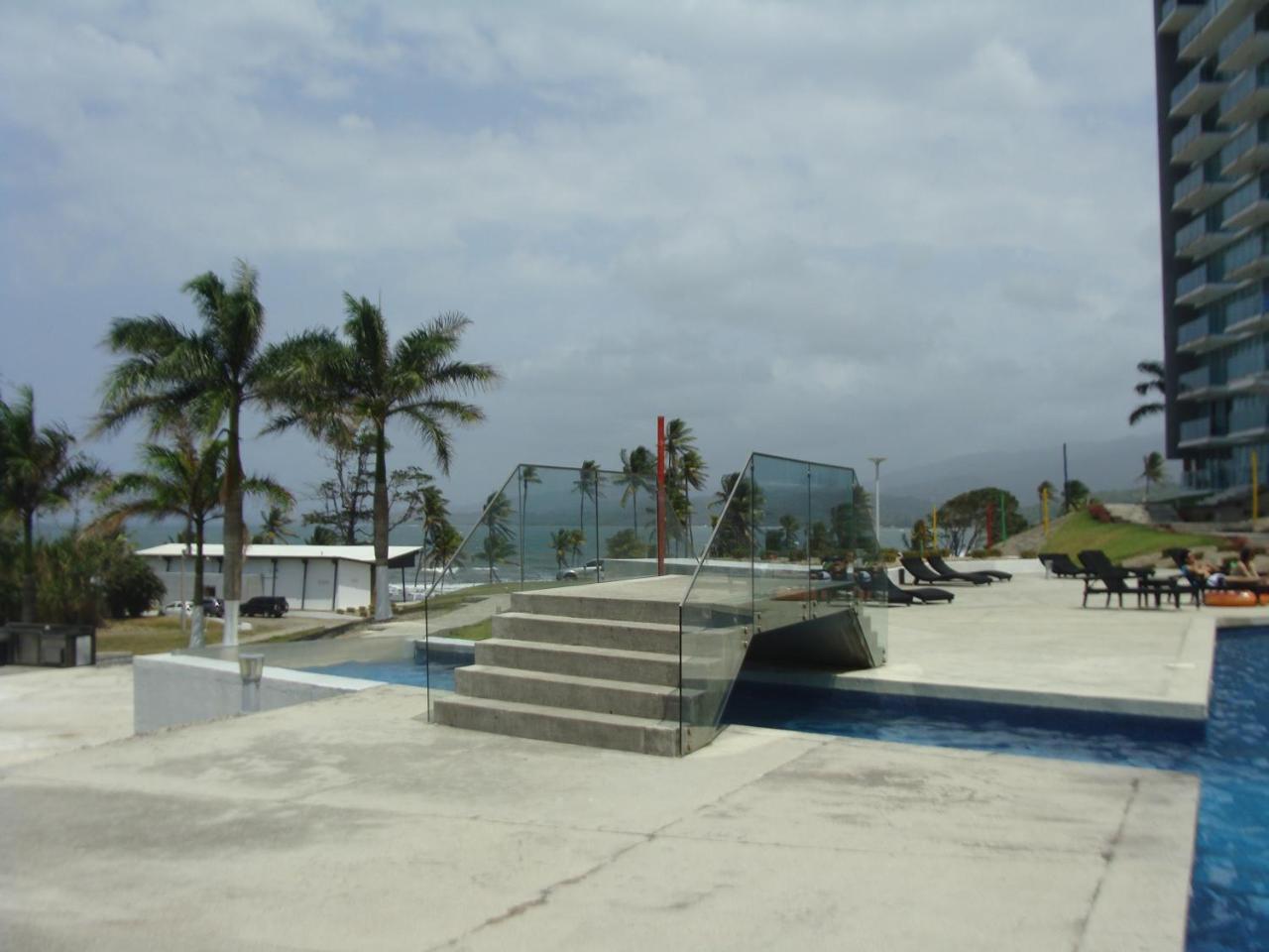 Apartamento En Balabeach Maria Chiquita In Front Of The Beach 2Hab โกลอน ภายนอก รูปภาพ